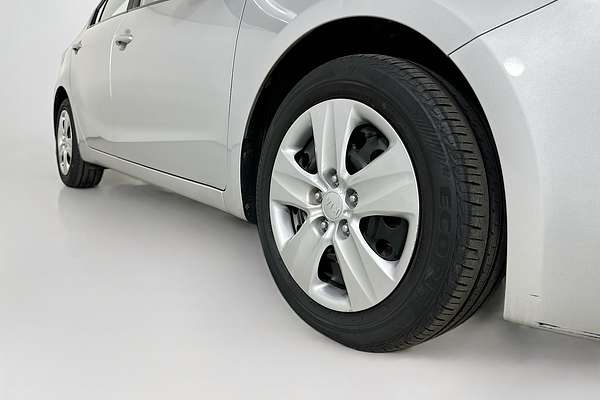 2018 Kia CERATO S YD MY18