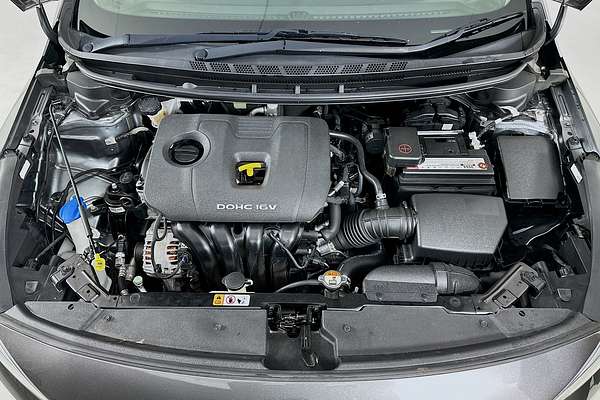 2017 Kia CERATO S YD MY17