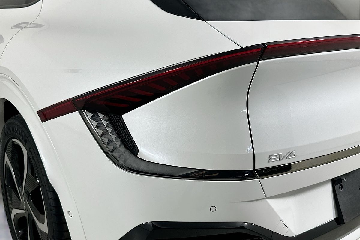 2022 Kia EV6 GT-LINE AWD (WITH SUNROOF) CV MY22