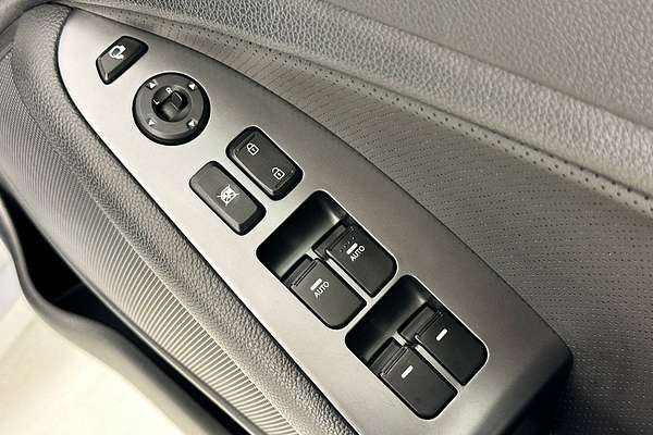 2012 Kia OPTIMA Si TF