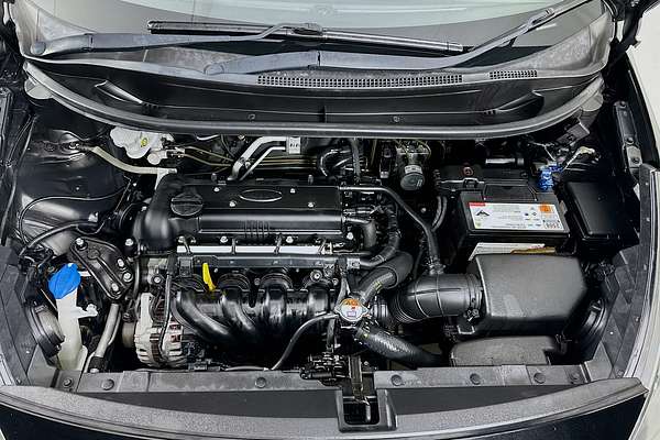 2014 Kia RIO S UB MY14