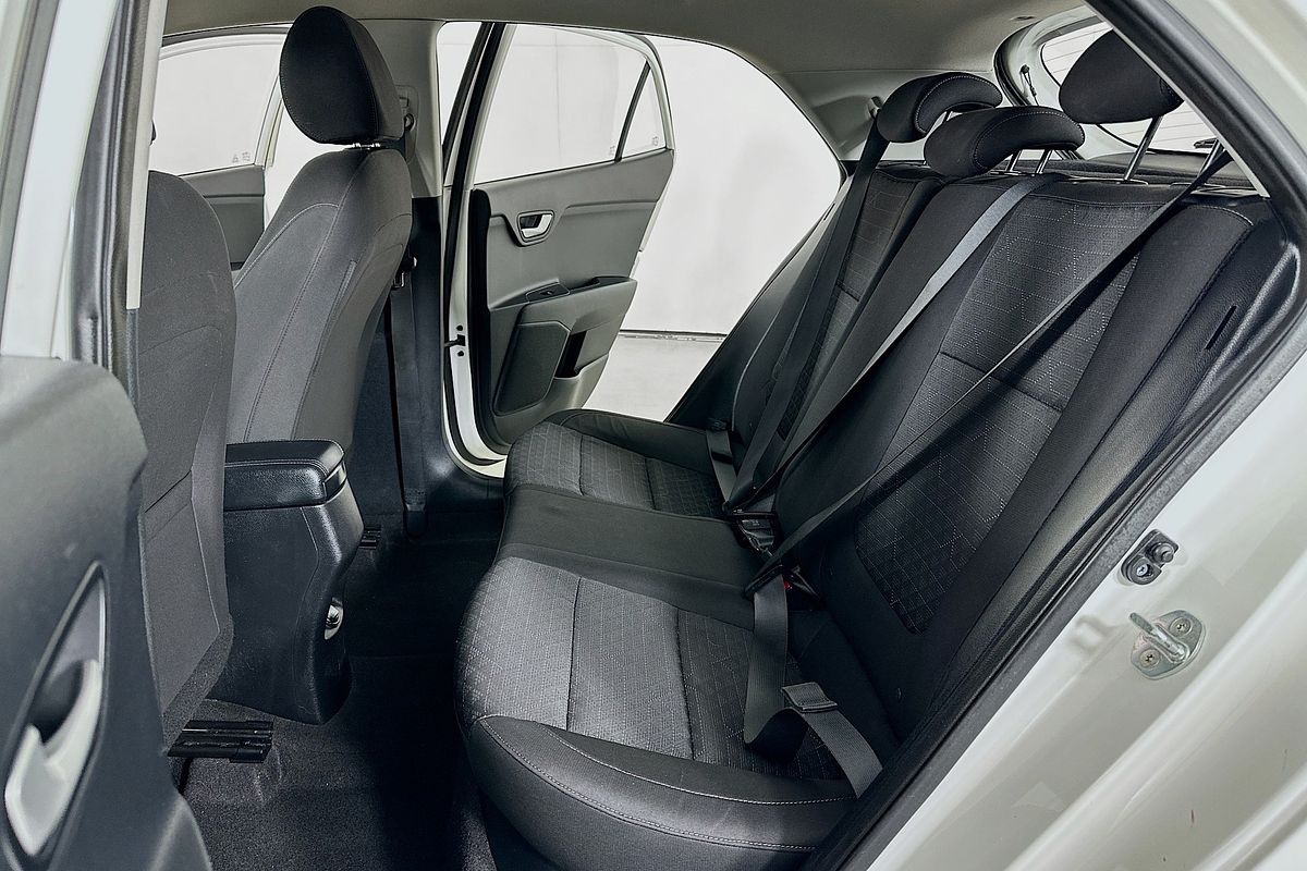 2018 Kia RIO S YB