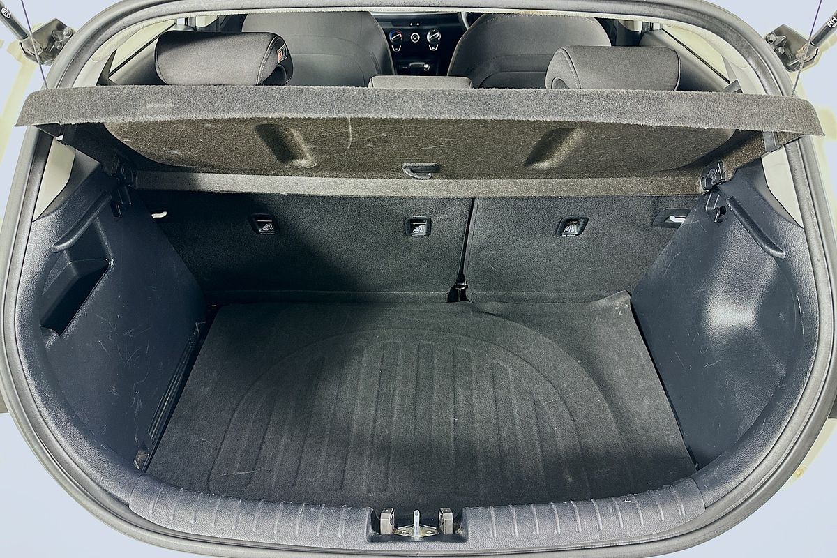2018 Kia RIO S YB