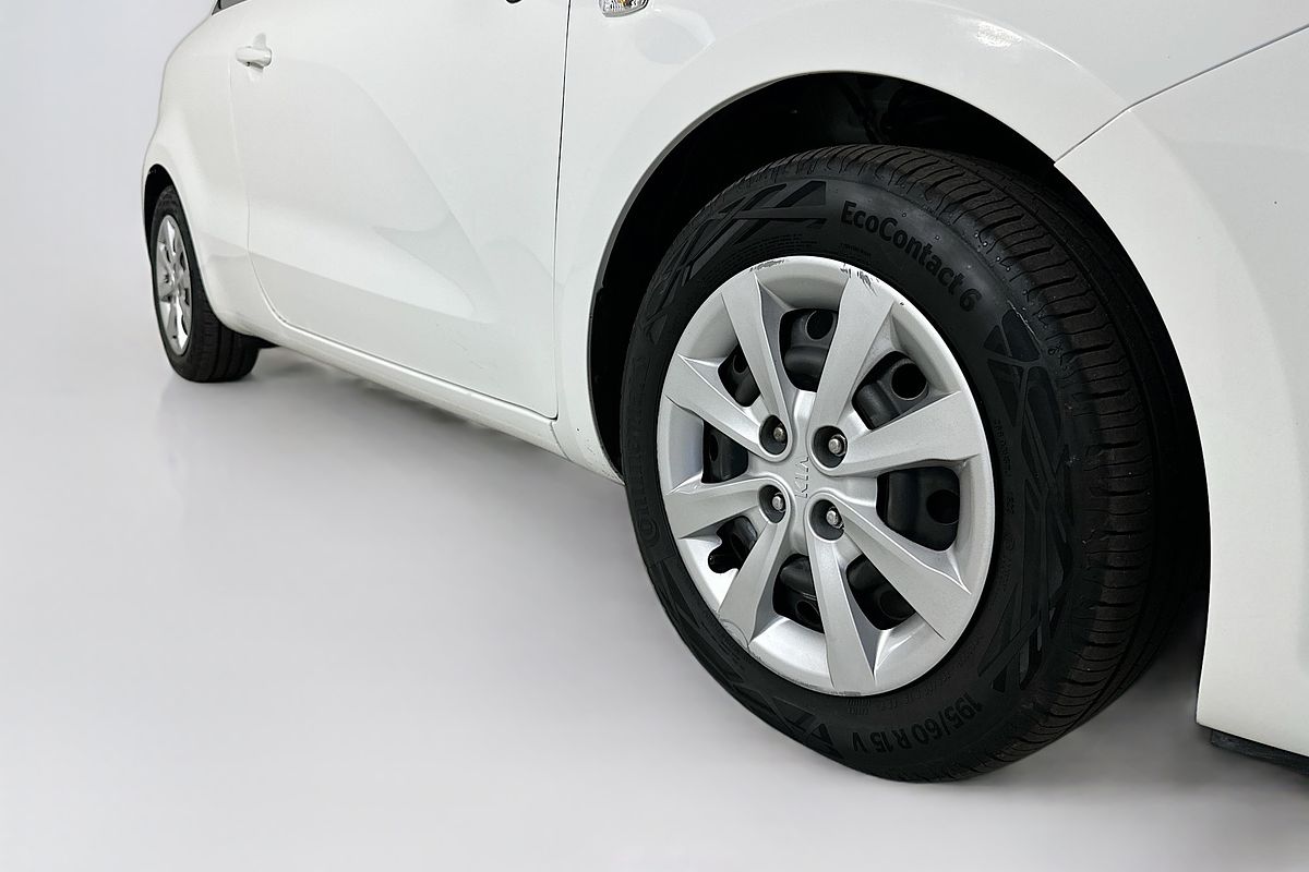 2015 Kia RIO S UB MY15