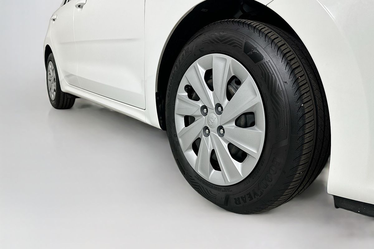 2018 Kia Rio S YB