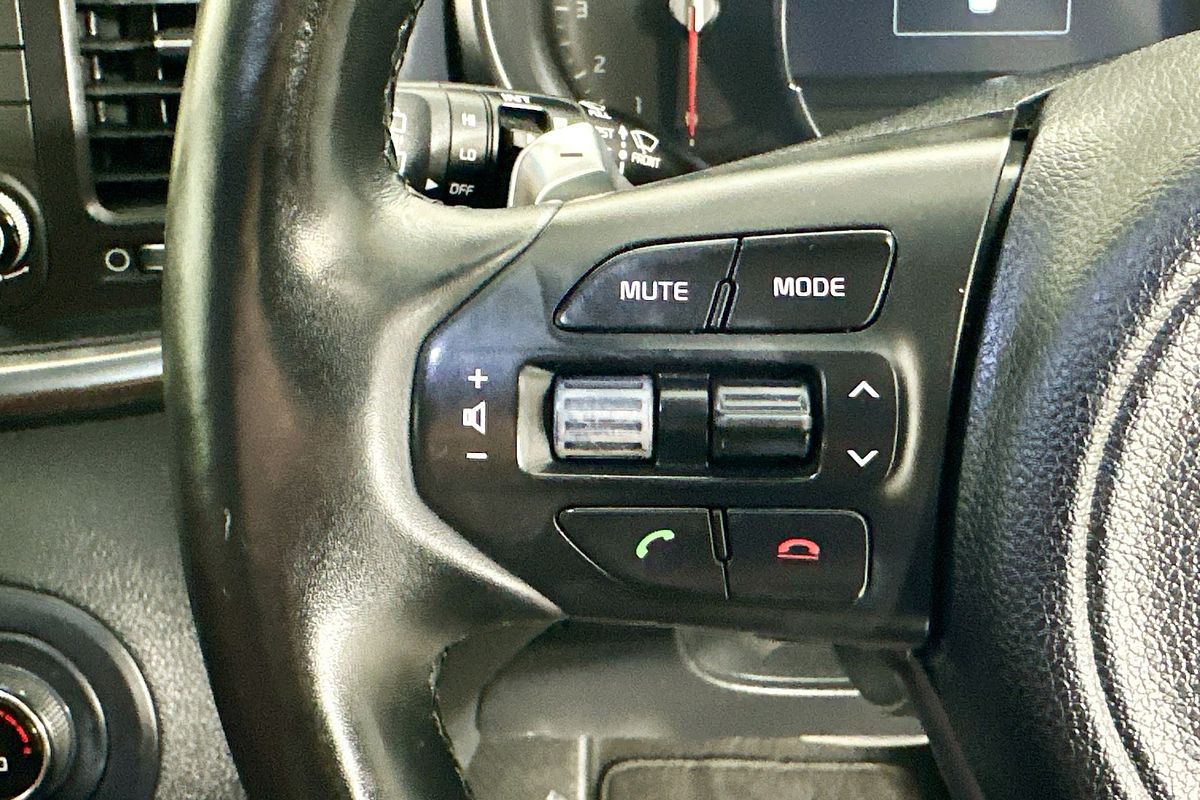 2017 Kia SORENTO GT-LINE (4x4) UM MY17