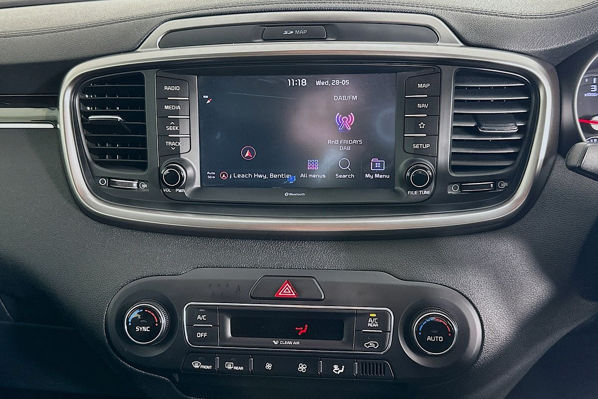 2020 Kia SORENTO Si UM
