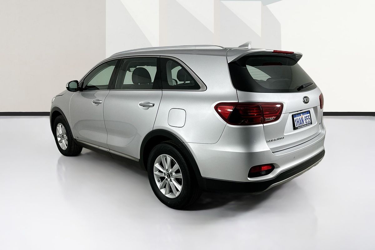 2020 Kia SORENTO Si UM
