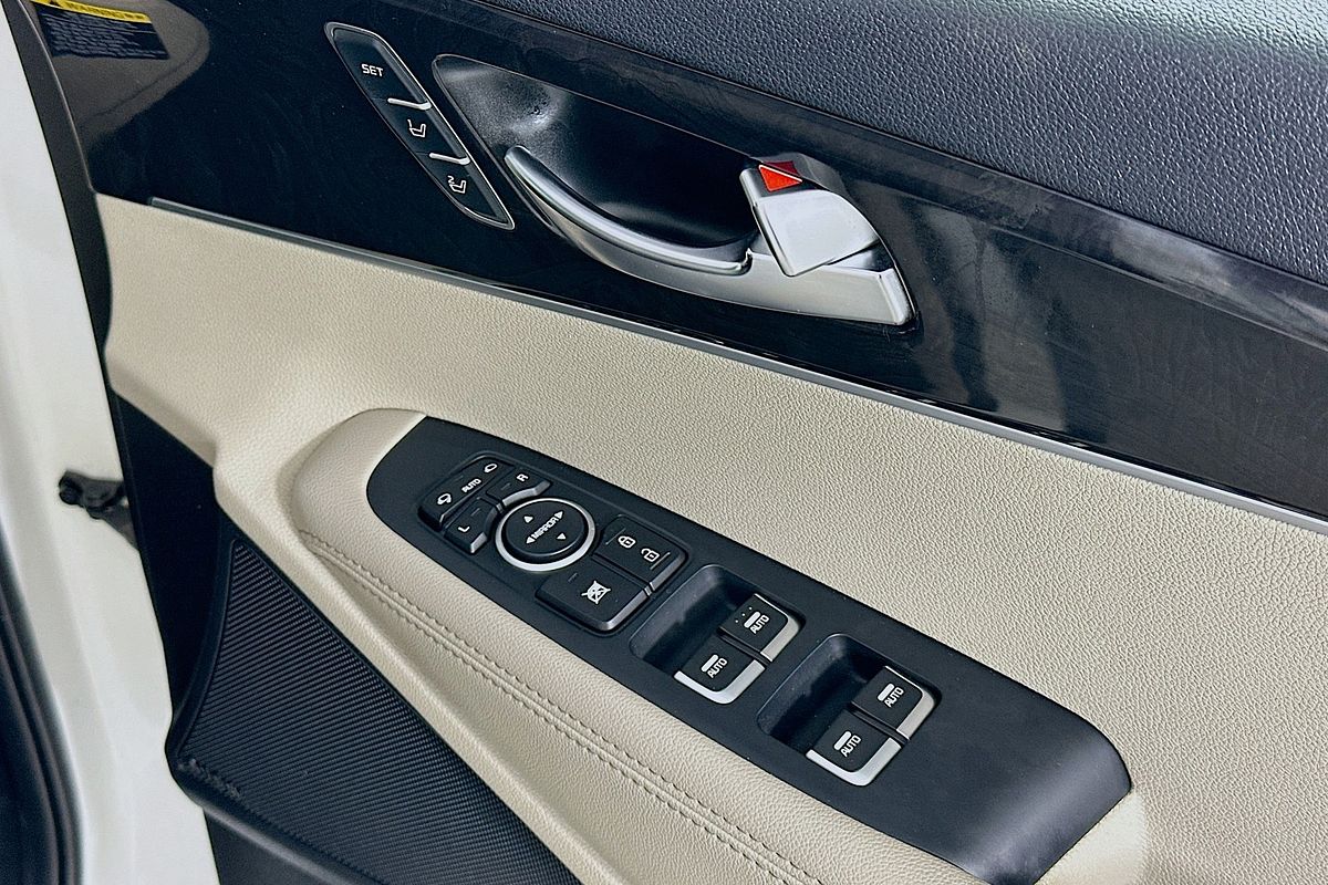 2016 Kia SORENTO PLATINUM (4x4) UM MY16