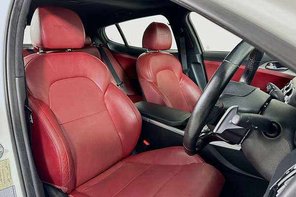 2018 Kia STINGER GT-Line CK