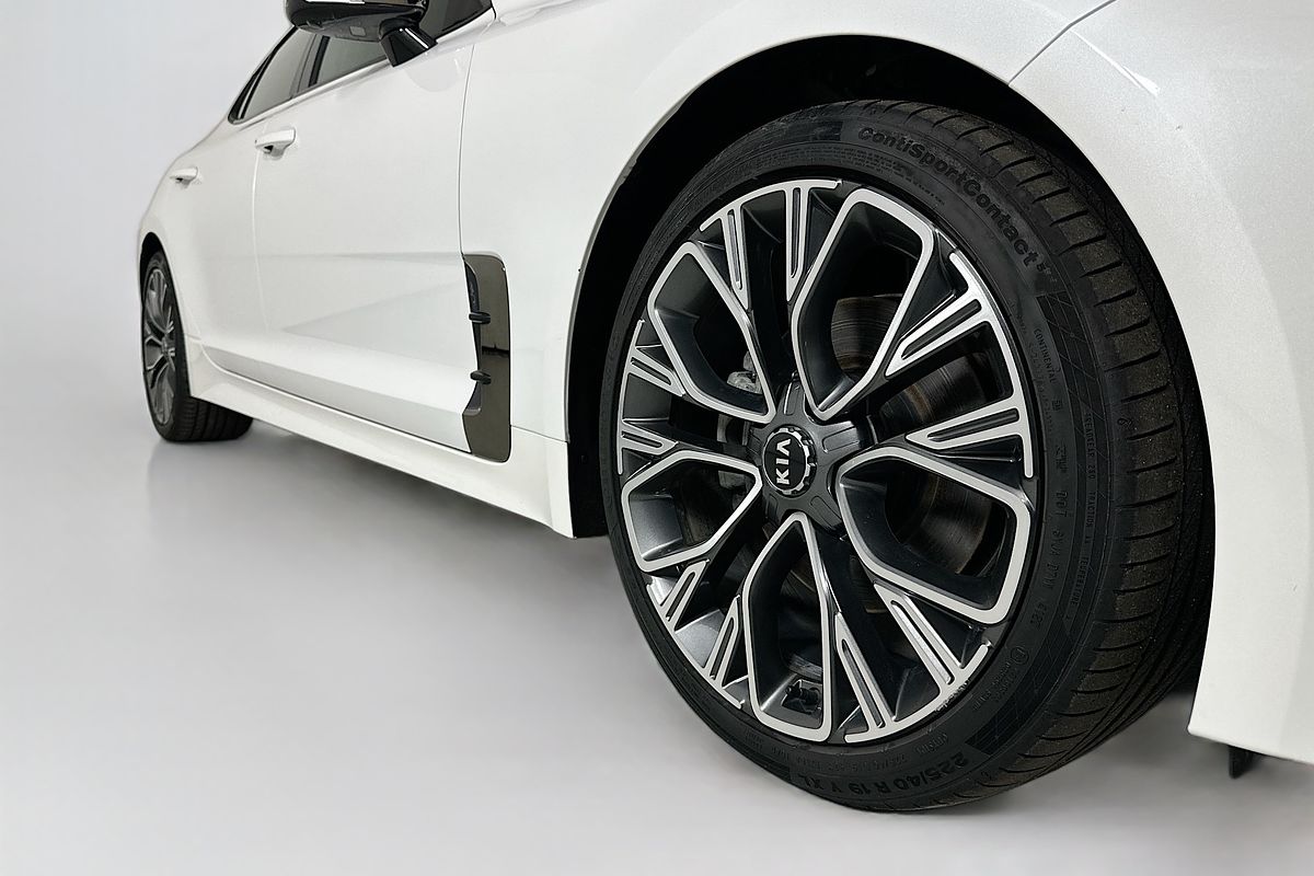 2018 Kia STINGER GT-Line CK