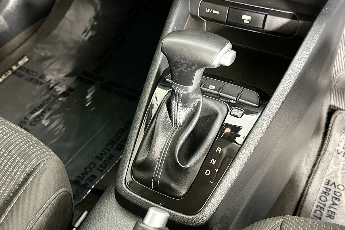 2022 Kia STONIC SPORT YB MY22