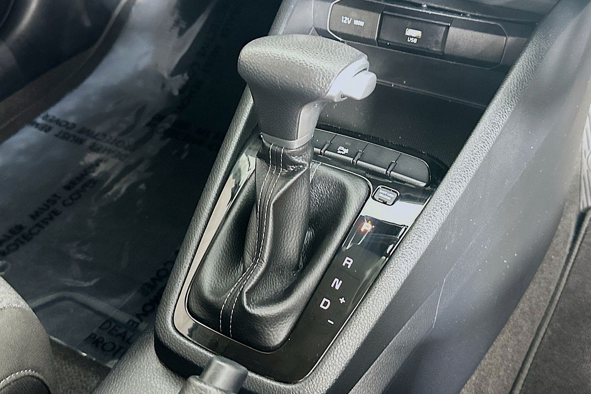 2022 Kia STONIC S YB MY22