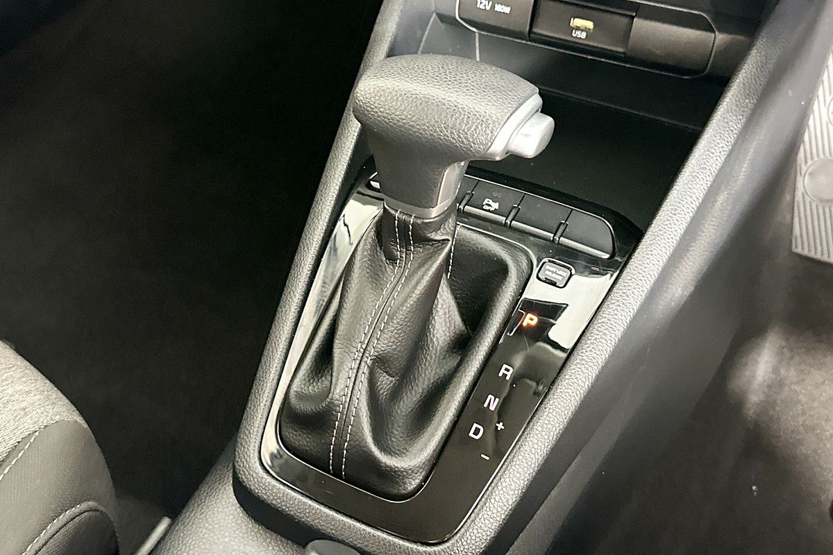 2023 Kia STONIC S YB MY23