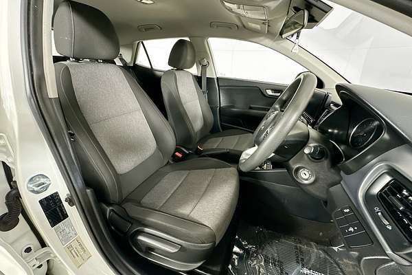 2022 Kia STONIC S YB MY22