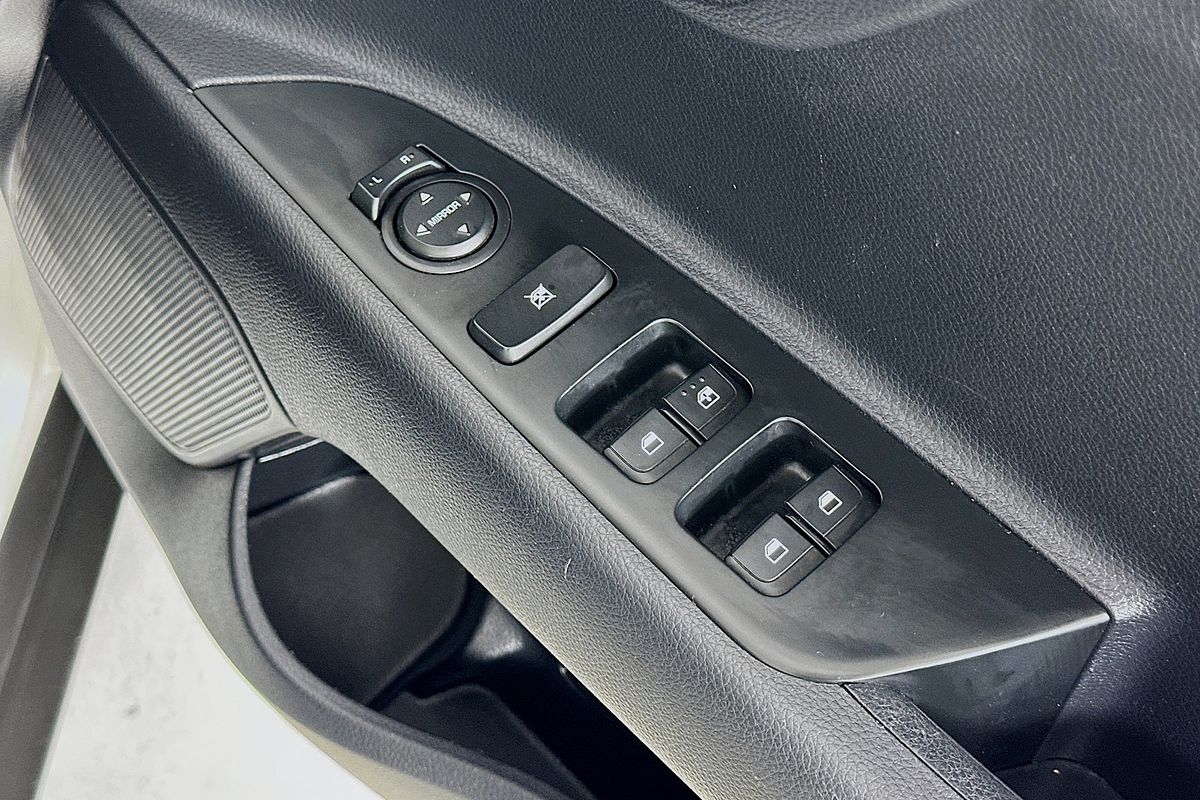 2023 Kia STONIC S YB MY23