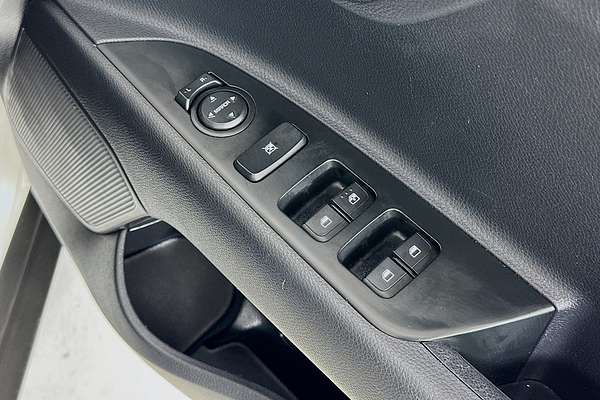 2023 Kia STONIC S YB MY23