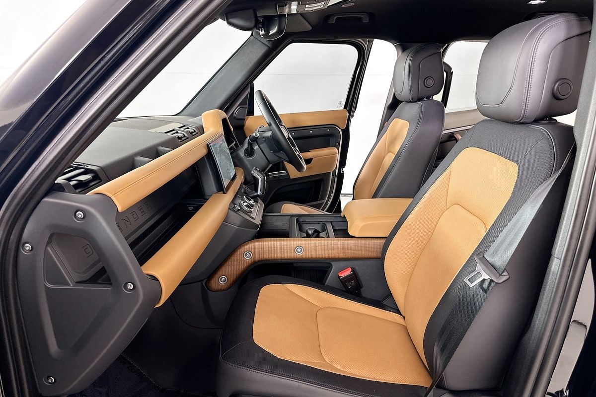 2023 Land Rover DEFENDER 110 D300 X-DYNAMIC HSE (220kW) L663 MY23.5