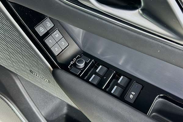 2021 Land Rover RANGE ROVER VELAR P400 R-DYNAMIC HSE (294kW) L560 MY21