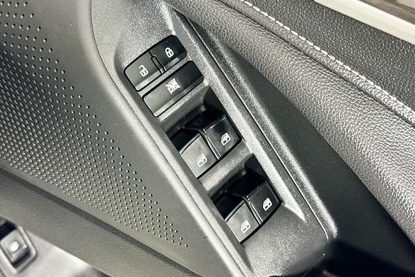 2023 LDV D90 (2WD) SV9A