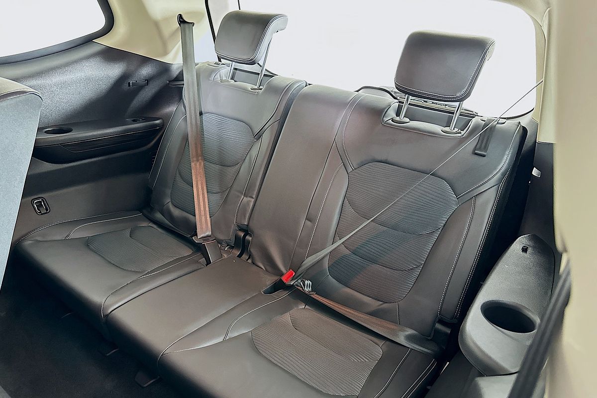 2023 LDV D90 (2WD) SV9A