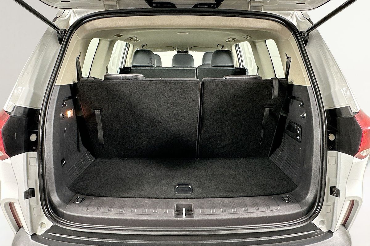 2023 LDV D90 (2WD) SV9A