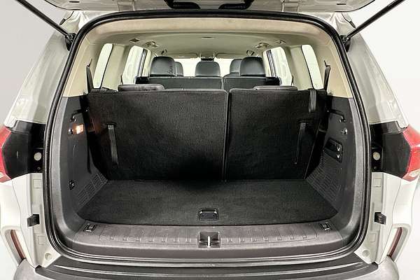 2023 LDV D90 (2WD) SV9A