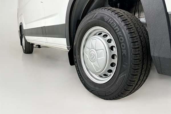 2023 LDV DELIVER 9 MWB MID ROOF SV63D