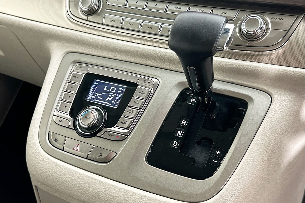 2020 LDV G10 DIESEL (9 SEAT MPV) SV7A MY20