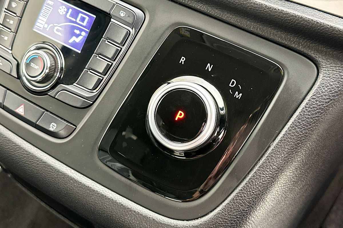 2024 LDV G10+ LIFT DOOR SV7C