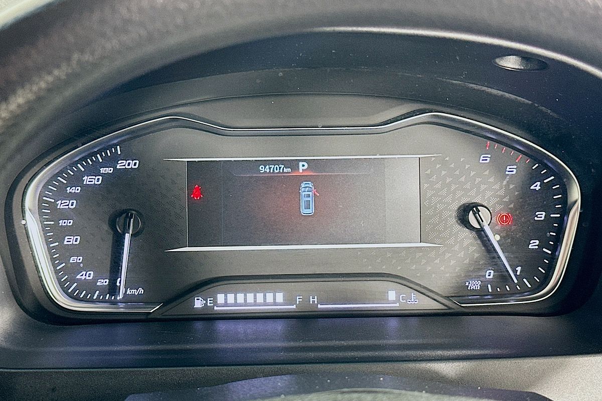 2021 LDV G10 LIFT DOOR SV7C