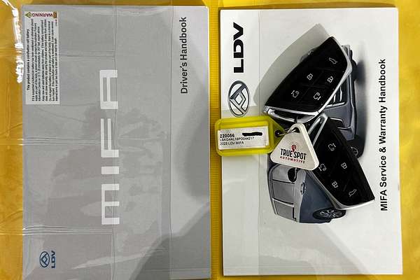 2023 LDV MIFA LUXE MY23