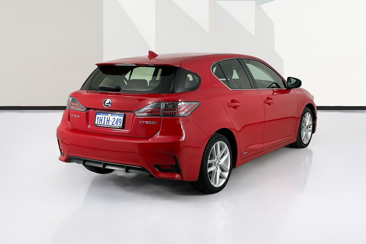 2015 Lexus CT 200h. HYBRID CT200h Luxury ZWA10R