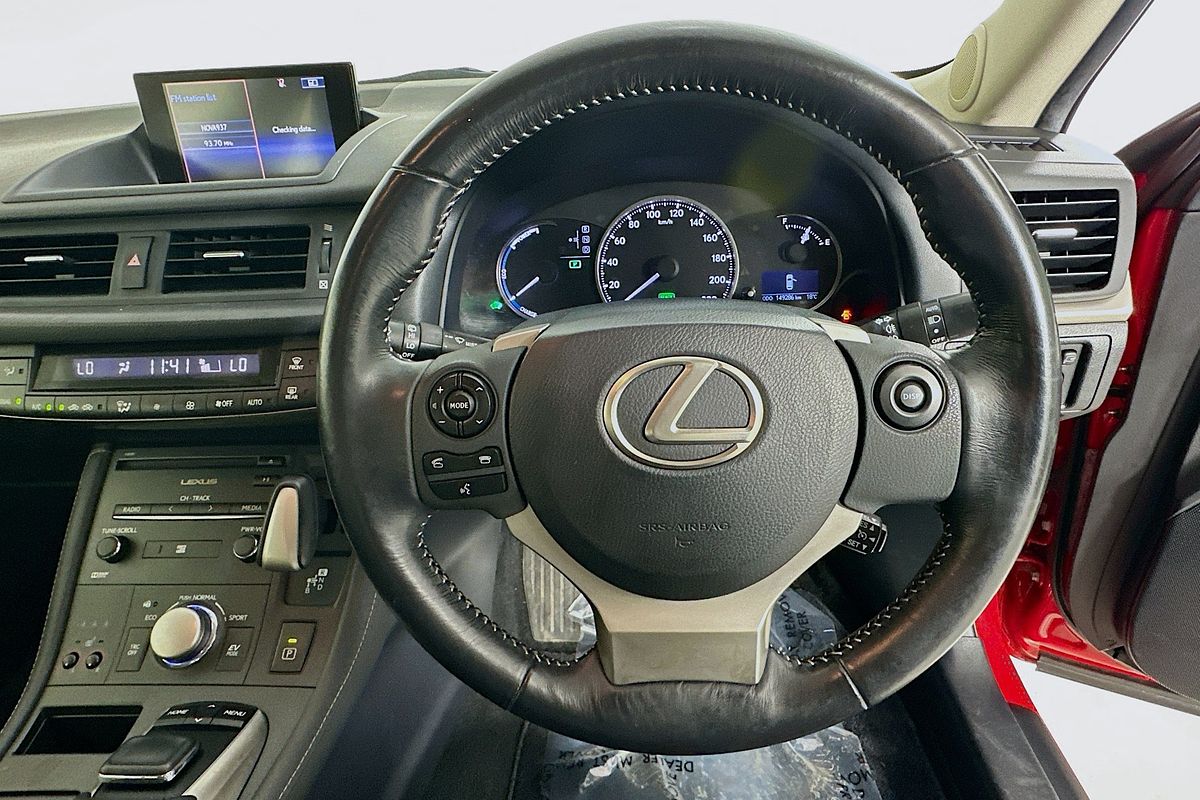 2015 Lexus CT 200h. HYBRID CT200h Luxury ZWA10R