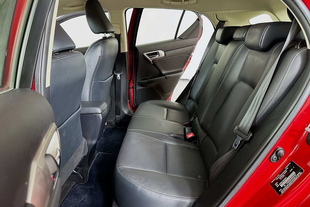 2015 Lexus CT 200h. HYBRID CT200h Luxury ZWA10R