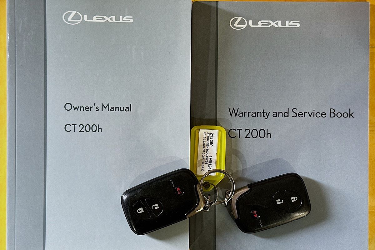 2015 Lexus CT 200h. HYBRID CT200h Luxury ZWA10R