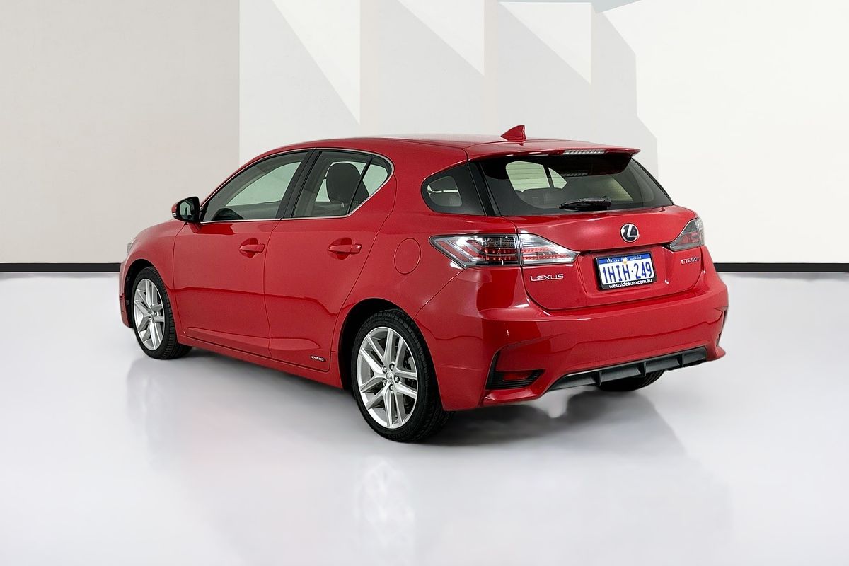 2015 Lexus CT 200h. HYBRID CT200h Luxury ZWA10R