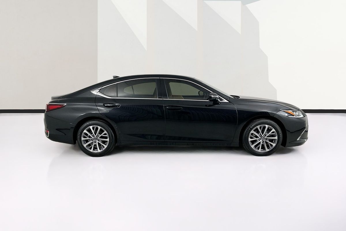 2022 Lexus ES250 LUXURY AXZA10R