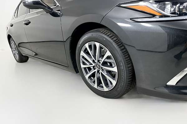 2022 Lexus ES250 LUXURY AXZA10R