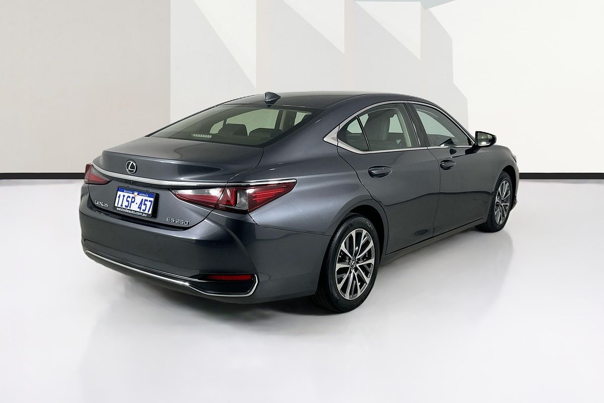 2021 Lexus ES250 LUXURY AXZA10R