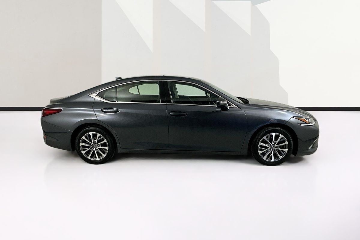 2021 Lexus ES250 LUXURY AXZA10R