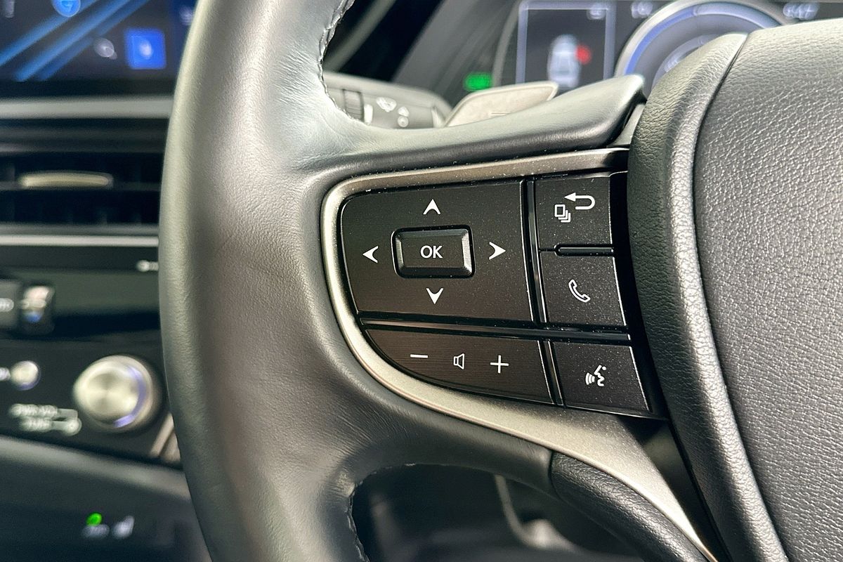 2023 Lexus ES300h LUXURY (HYBRID) AXZH10R