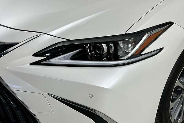 2023 Lexus ES300h LUXURY (HYBRID) AXZH10R