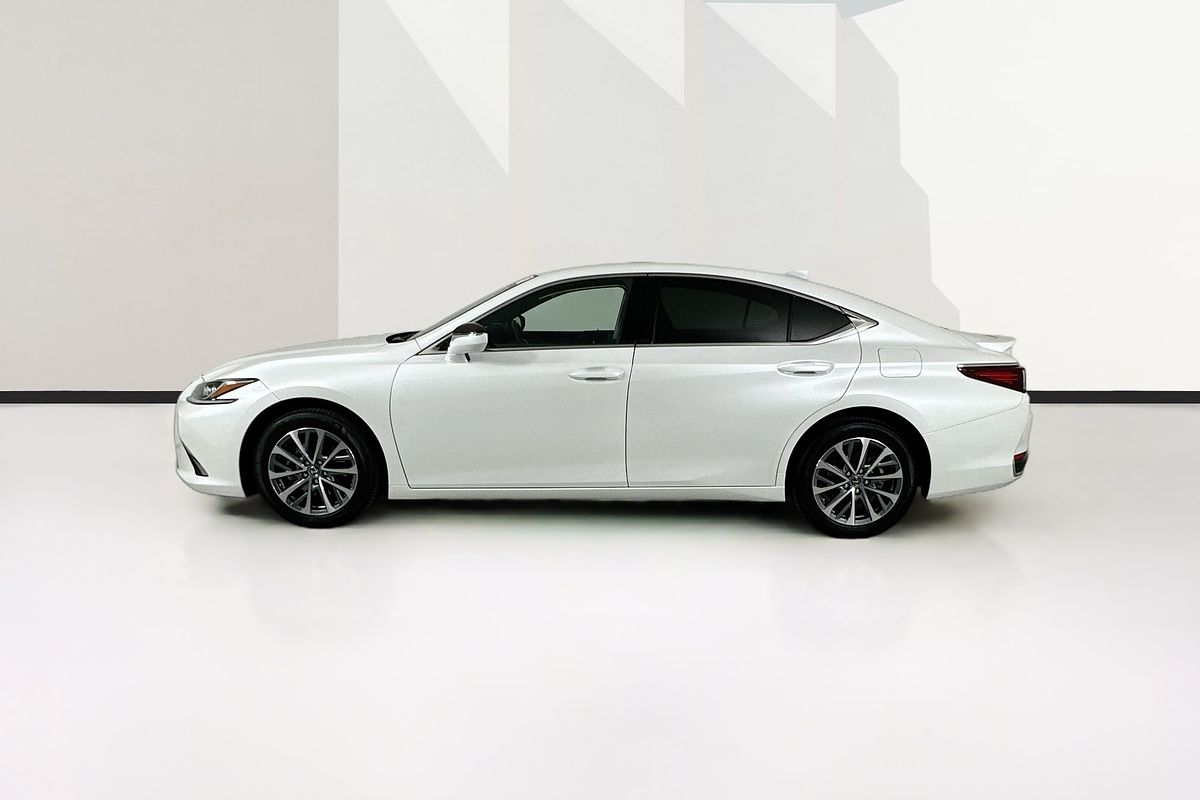 2023 Lexus ES300h LUXURY (HYBRID) AXZH10R