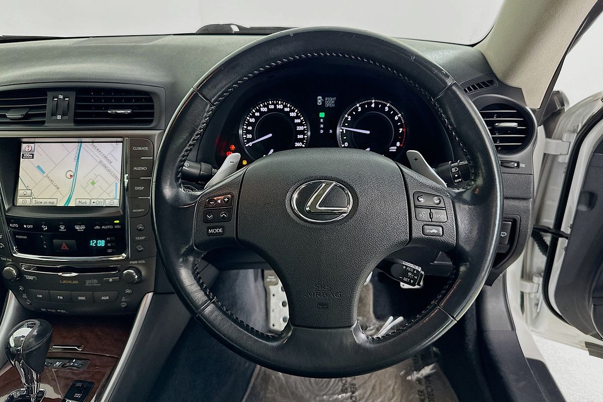 2010 Lexus IS SPORTS LUXURY GSE20R