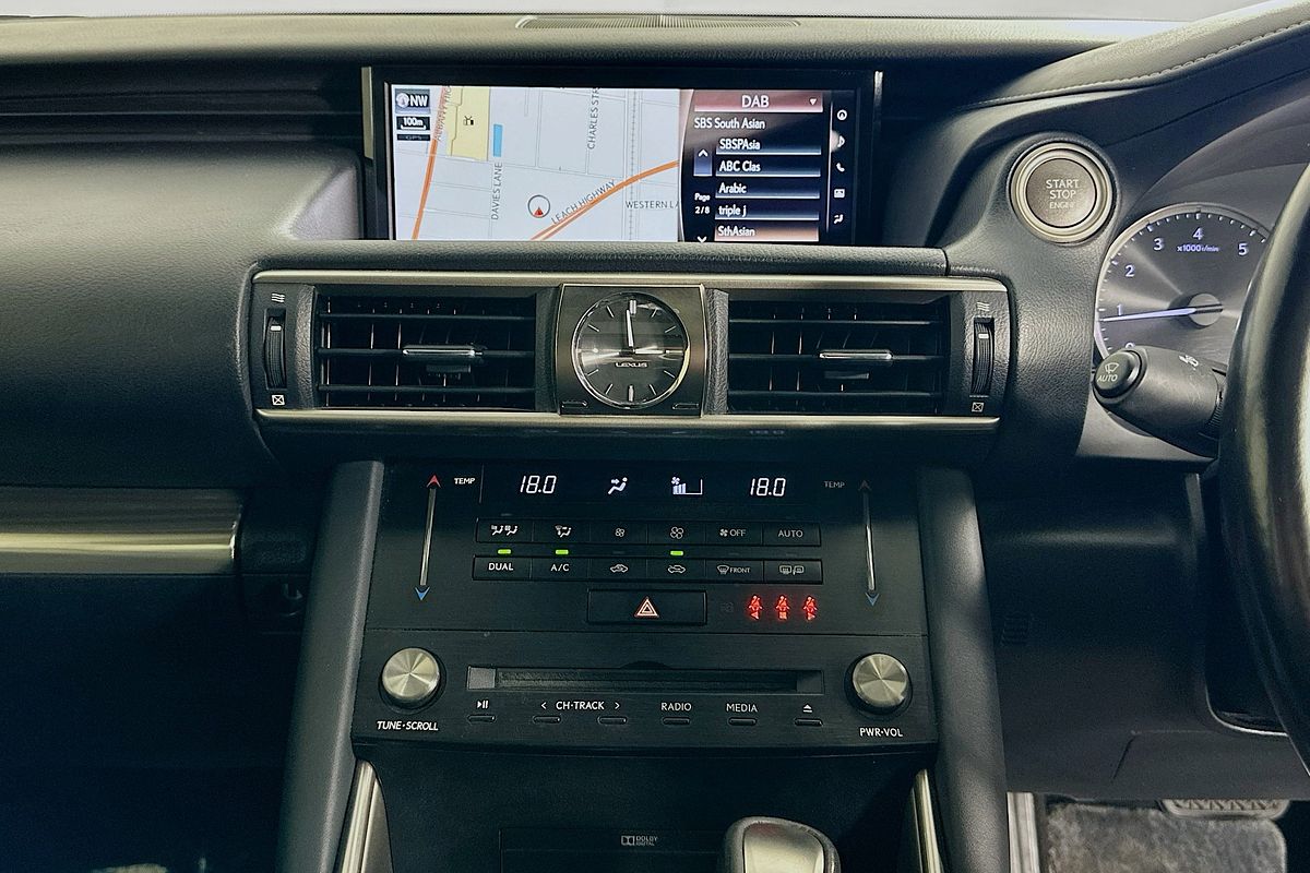 2017 Lexus IS200t LUXURY ASE30R MY17