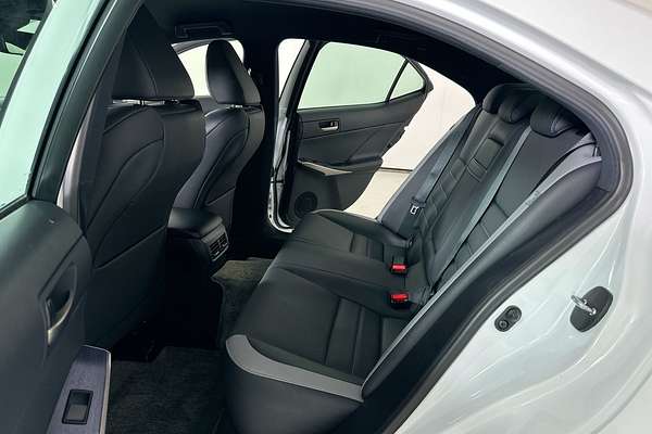 2020 Lexus IS300 F SPORT ASE30R