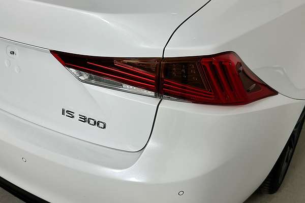 2020 Lexus IS300 F SPORT ASE30R