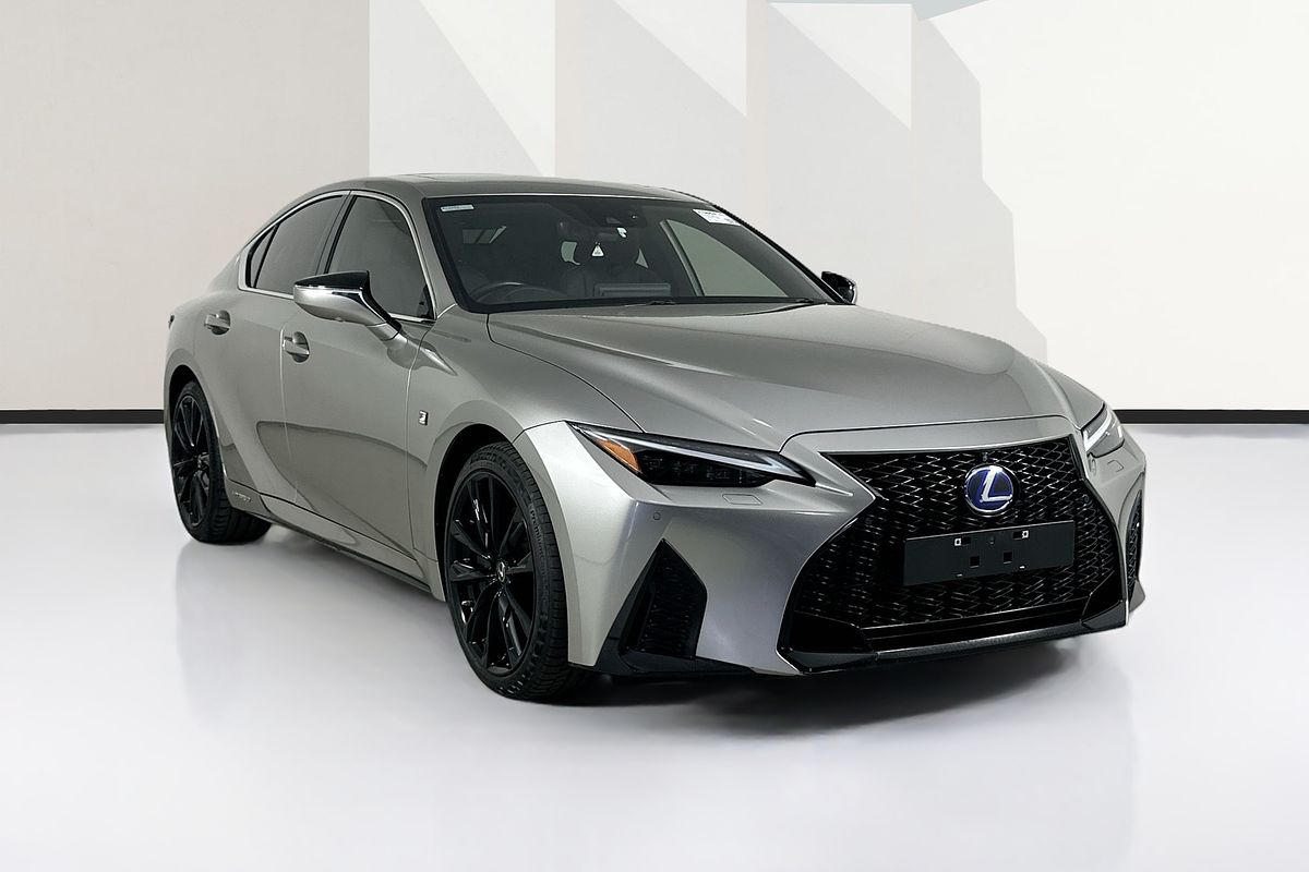 2021 Lexus IS300h F SPORT HYBRID AVE30R FACELIFT BMC