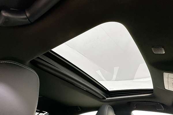 2021 Lexus IS300h F SPORT HYBRID AVE30R FACELIFT BMC